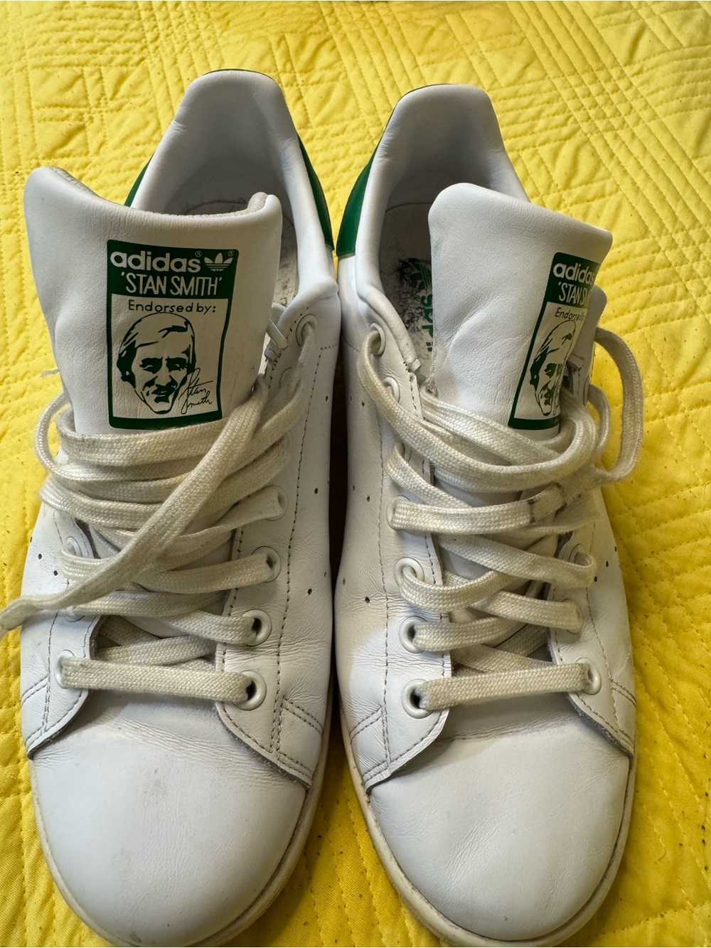 adidas Stan Smith Size 10.5  Sneakers with Green Heel Tab